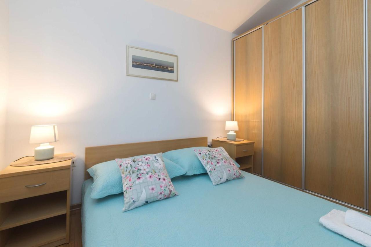 Apartmani Lenka Ugljan Εξωτερικό φωτογραφία
